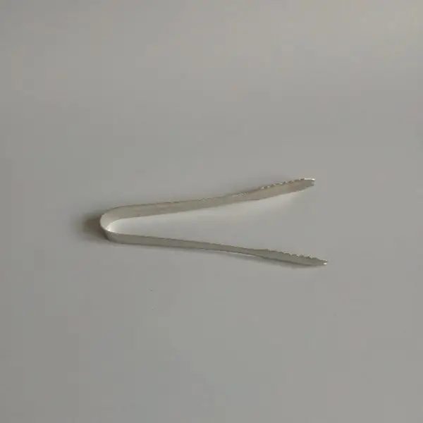 Ice tongs